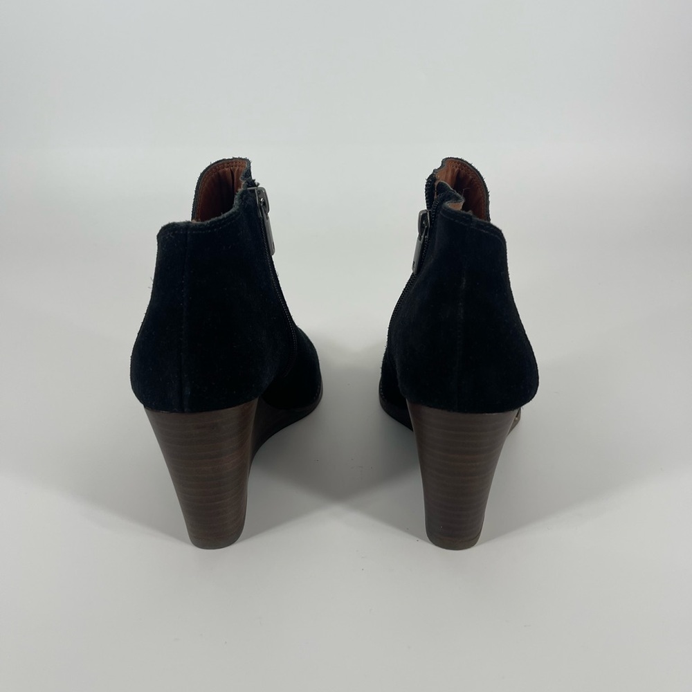 Lucky Brand New Booties! (SB9#22) - Picture 3 of 10